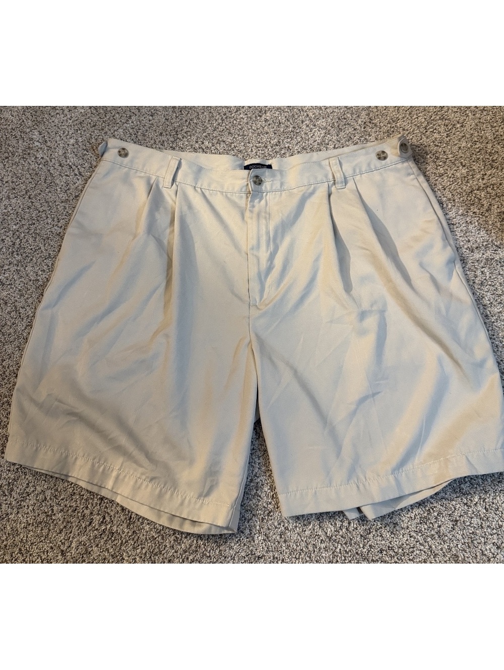 Dockers Men's Khaki Pleated Chino Shorts Size 36 Waist